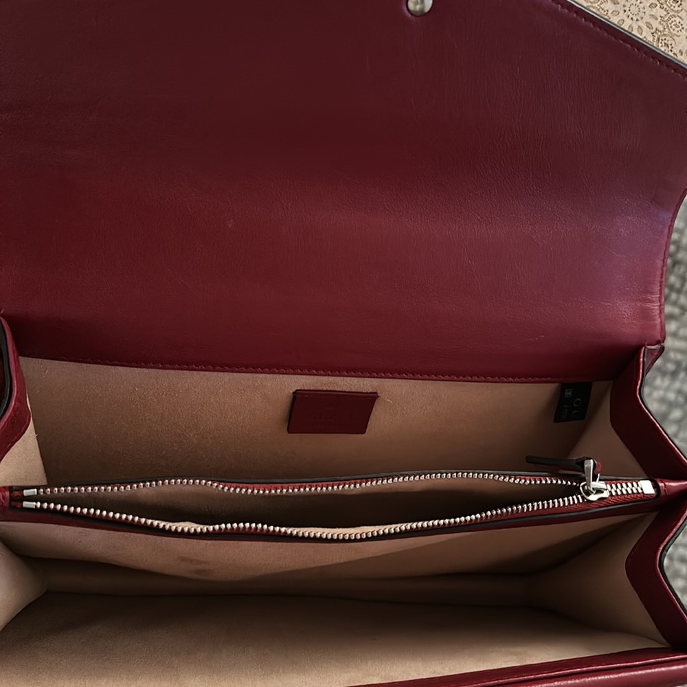 Gucci  perfect condition 100% original - Picture 8 of 15